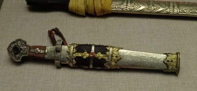 唐刀!中国历史上有名的3把刀:藏刀、唐刀、苗刀,你最喜欢谁?