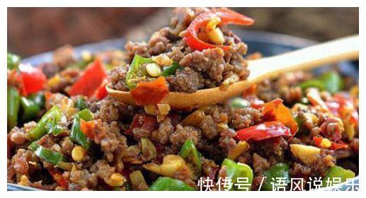 闺蜜来我家蹭饭，做几道的家常菜，香飘四溢，好吃到停不下嘴来