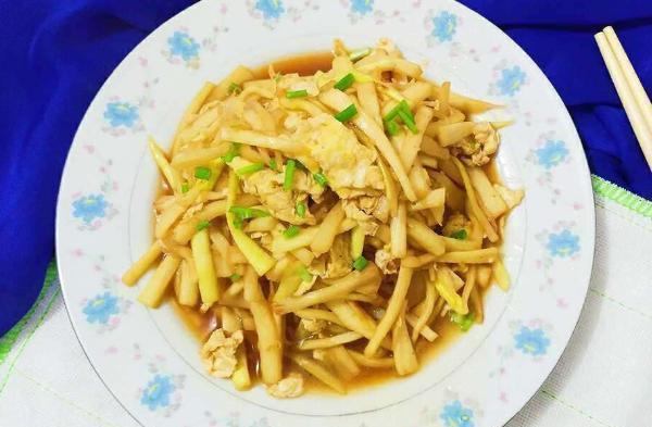 皮肤|这菜是“水中人参”,常吃对皮肤好,一斤8块钱,跟黄脸婆说拜拜