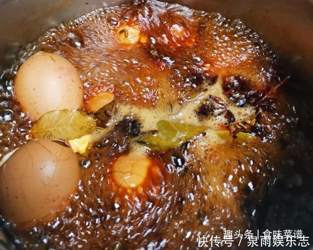 手把手|五香茶叶蛋的商用配方,茶香浓郁,手把手教你制作,用料精确到克