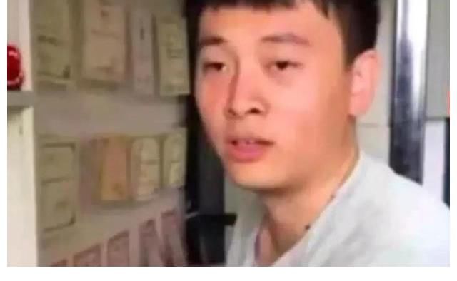 许妈|消失半年的刘明洋再次回到公众视野，网友：没想到以这种方式回来