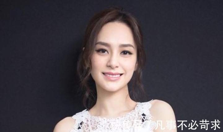 慵懒感 发型这么梳,大脸瞬间变小脸,8款方脸女生优选发型,婉约有时尚