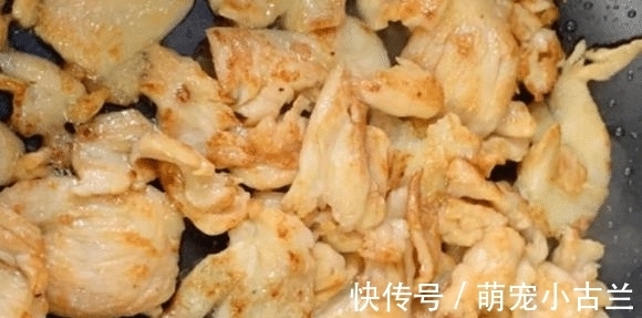 嘴馋怕长肉多吃它,低脂高蛋白,简单一拌一煎,不腥不柴,真鲜嫩