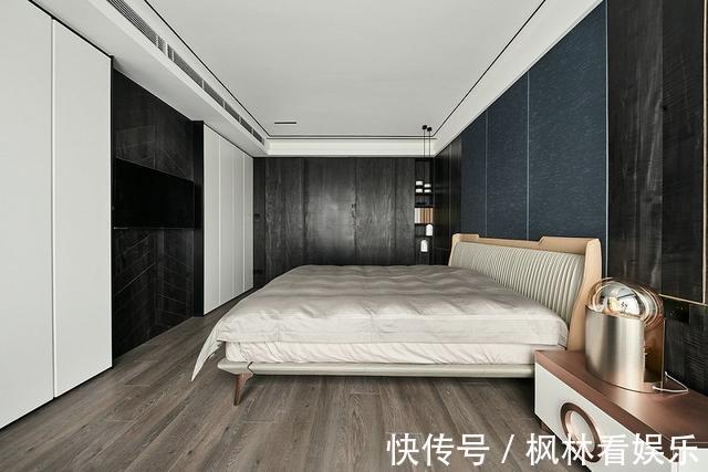 三色|129平现代时尚轻奢空间,黑白灰3色低调沉稳,地砖打造水墨画风格