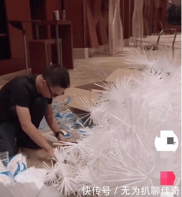 冰雪|婚礼现场塞满“廉价塑料”遭嫌, 开灯后惊现“冰雪奇缘”幻境!