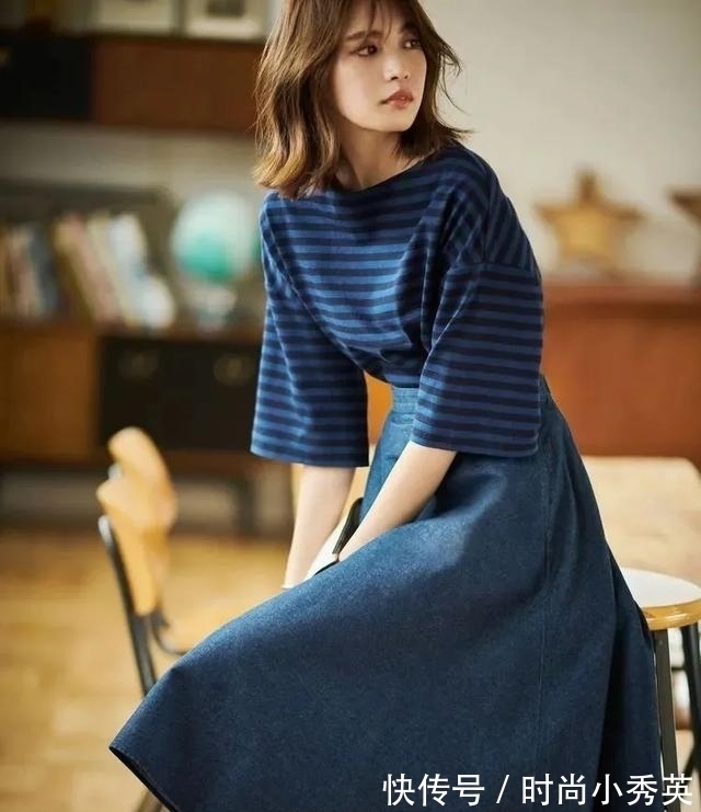 颜色 40+女性如何远离"大妈感",早秋极简风穿搭,优雅又有女人味