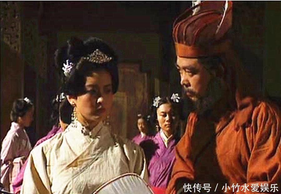 何进|如果东汉末的这三兄妹不倒台，刘备曹操孙权，有机会三足鼎立吗？