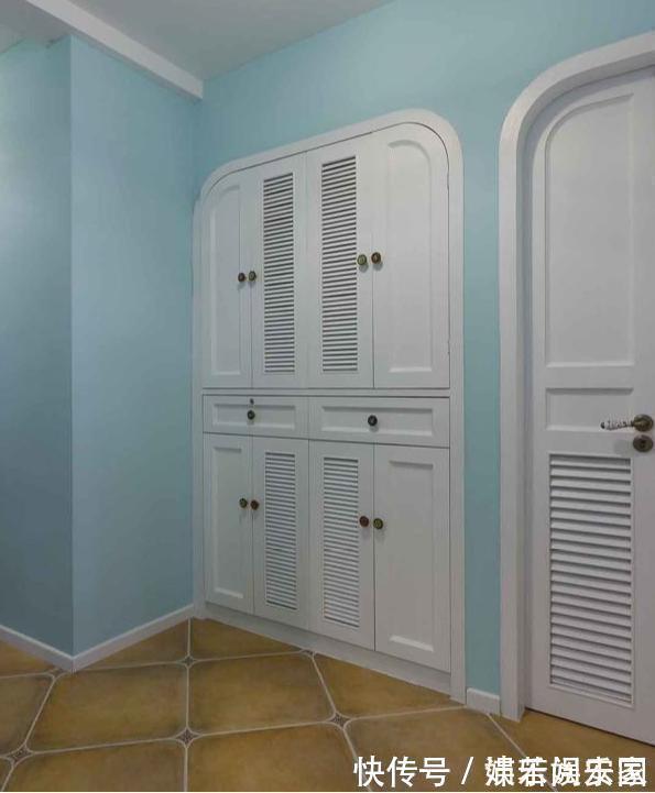 墙面|入户别装鞋柜了,这样设计实用上档次,推开门就是惊喜