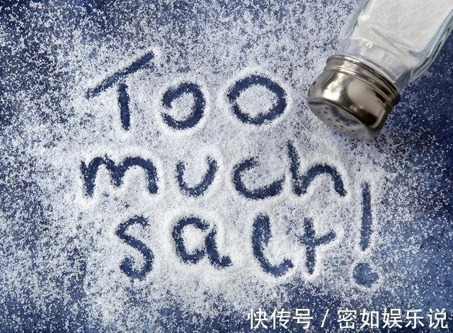 高血脂|血脂高的人，哪些食物应该少吃？要注意控制饮食，才能少生病！