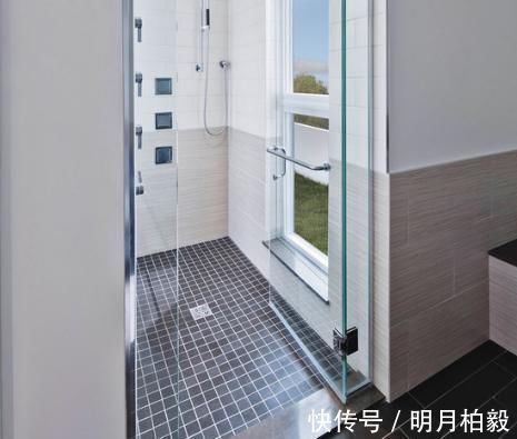 门槛石|越来越多人卫生间不装门槛石了,如今都流行这样做,太聪明了