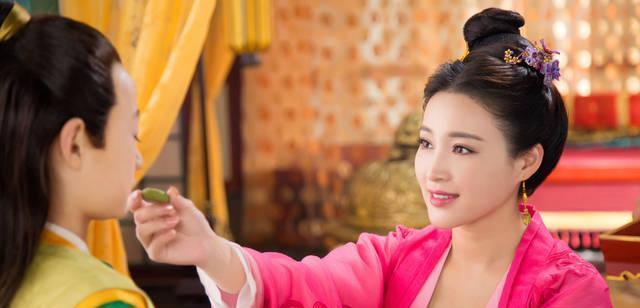 登上|刘娥实现了皇后的梦想,甚至登上了可与吕后、武后媲美的事业顶峰!