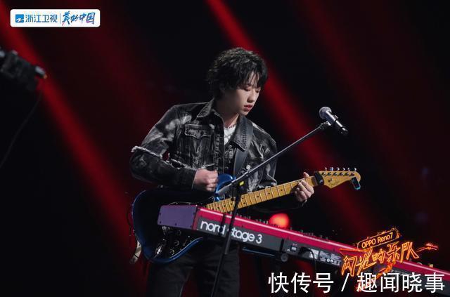 《闪光的乐队》塑造乐队的全新想象，音乐人不再是孤岛