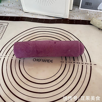 #健康甜蜜烘焙料理#紫薯牛奶馒头