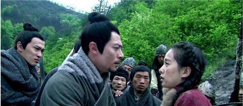 皇后|她母凭子贵当上皇后，在位短短4年，死后陵墓被毁，尸骨无存