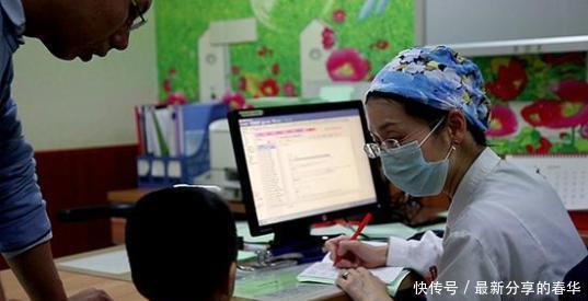 男孩割包皮手术成潮流,医生:80%不需要,警惕这种“妈妈病”