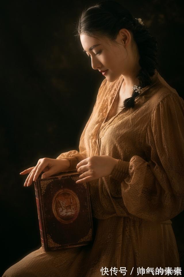 明月含情夜放歌&七绝·十八首丨清风入梦时无影,明月含情夜放歌