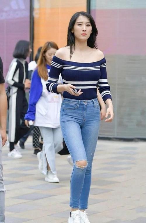  让本人可以|一字肩针织长袖，简约不失时尚感，举止优雅！