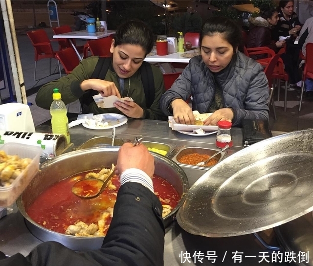 这是什么?看看土耳其人的经典宵夜,你敢吃下去吗?