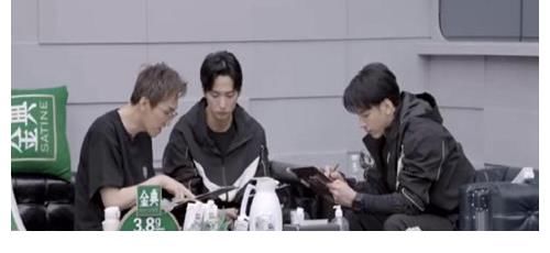 哥哥|披荆斩棘的哥哥免费观看完整版 林志炫李响因理念不同起争执