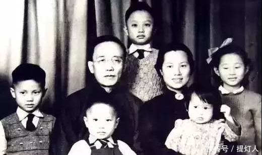  戳心|郭沫若用4字评价鲁迅，结果鲁迅回了10个字，并且字字戳心！