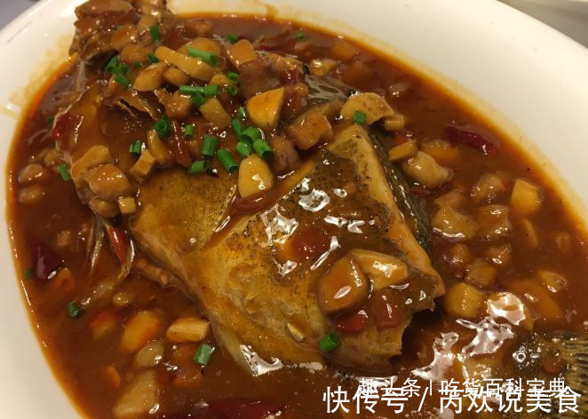 这种河鱼新鲜的没人要，等它发臭后大家却“哄抢”，你猜是啥