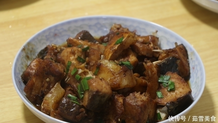 老爸|老公生日,老爸做了5菜一汤,成本不到200块,满满的爱意呀