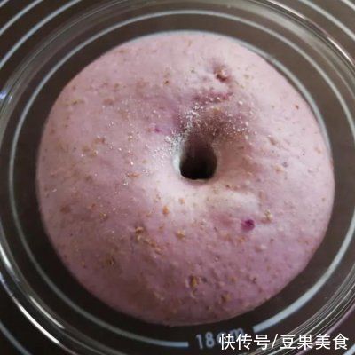 黄油|秒杀网红店的麻薯核桃软欧包，做法原来这么简单