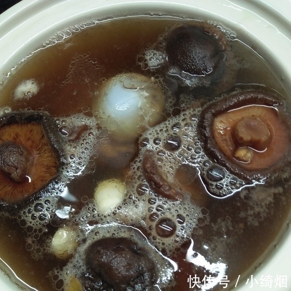 遇到这肉别手软,买上几斤炖一锅,比牛肉香,比羊肉滋补,美滋滋