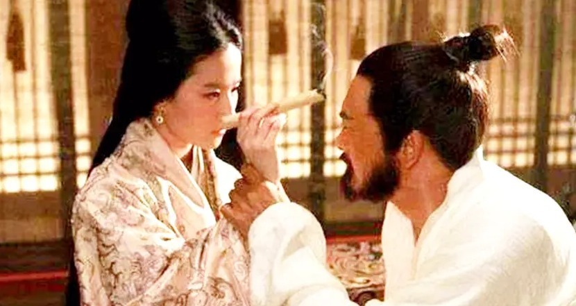 五大|曹操一生五大错：错睡1人，错杀1人，错留1人，错信1人，错放1人