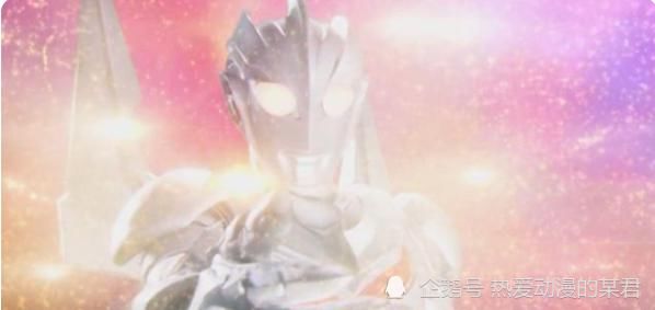 杰斯提斯|雷杰多奧特曼是召喚還是融合？其實圓谷已經說了！