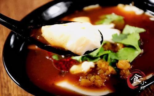 豆腐脑|自制豆腐脑，几乎无失败，冬季早上喝一碗热乎乎的豆腐脑，太舒服
