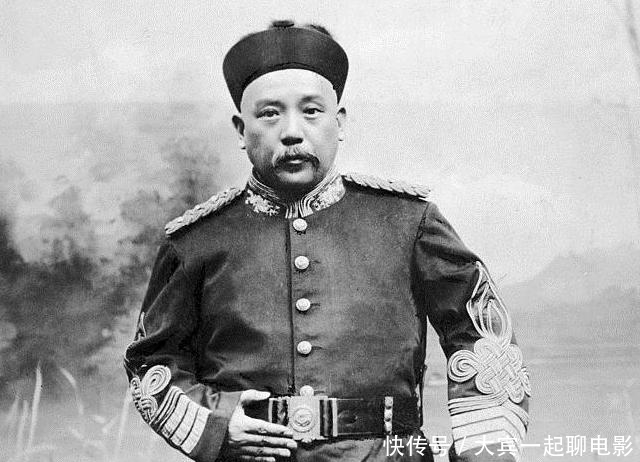 鲁迅说话向来尖酸刻薄,一生只见过袁世凯一面,却用30字正面评价