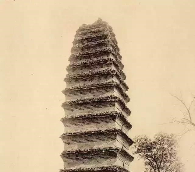 北大才子1937年西安深度游,他说西安的尘埃都蕴藏着五千年的文明