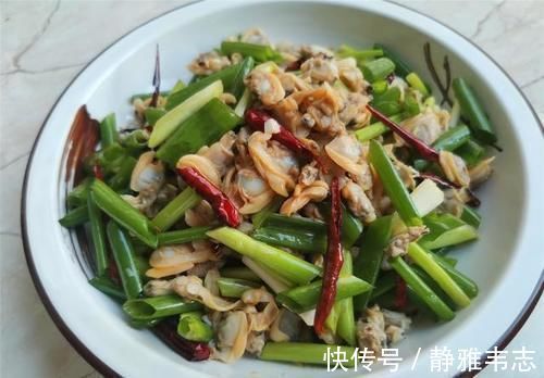 周末，家里来客人，做了一桌家常下酒菜，东北人看了肯定会流口水