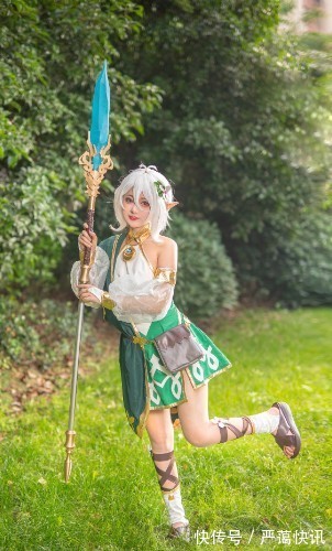 可可萝|公主连结可可萝神级还原,白毛的小只萝莉,连呆毛都一模一样