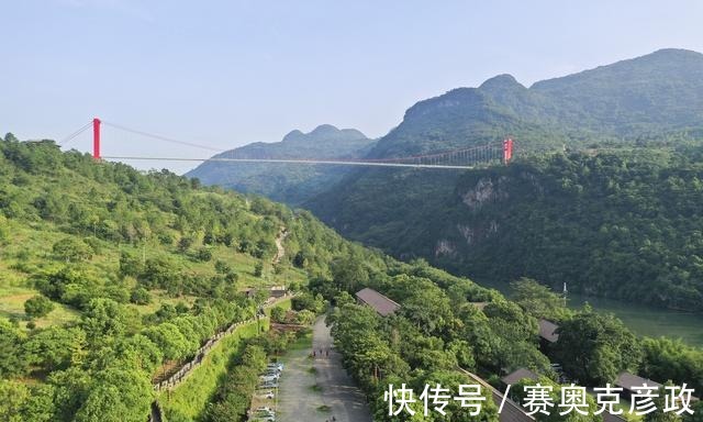 连州|湖南人乐此不疲旅游的广东景区，可媲美长江三峡和漓江山水，绝