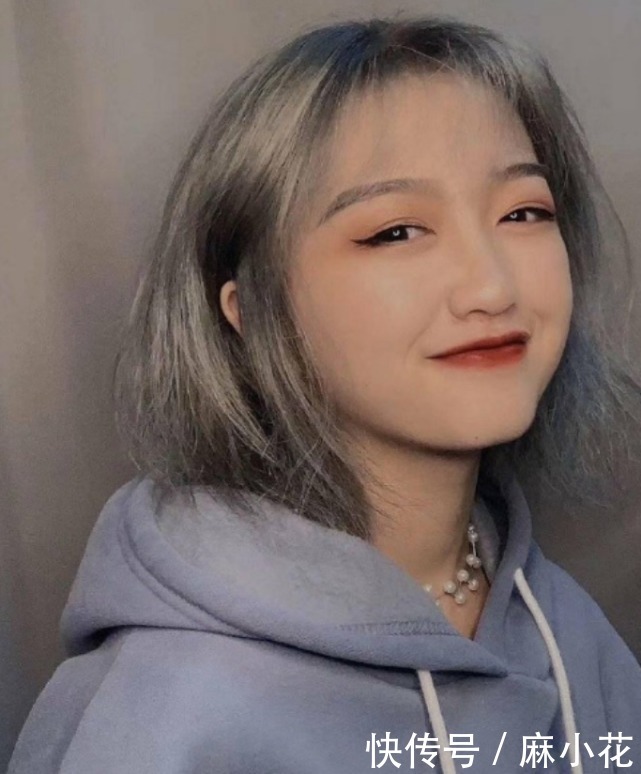 《变形计》里的“神仙妹妹”:因父生病辍学,今成网红养活一家人