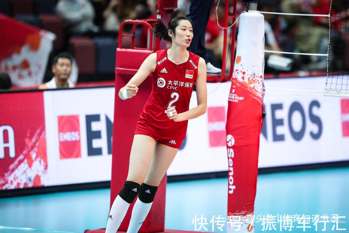 中国女排|好消息不断!女排队长朱婷又让球迷很兴奋,看来退役后出路不愁了