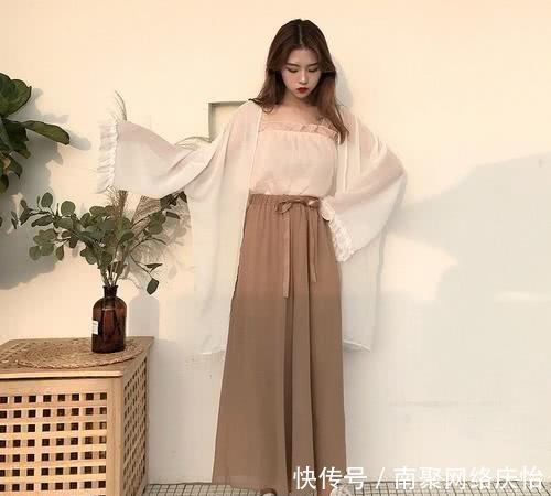 即将迎来的初夏，时尚的搭配又会是什么？