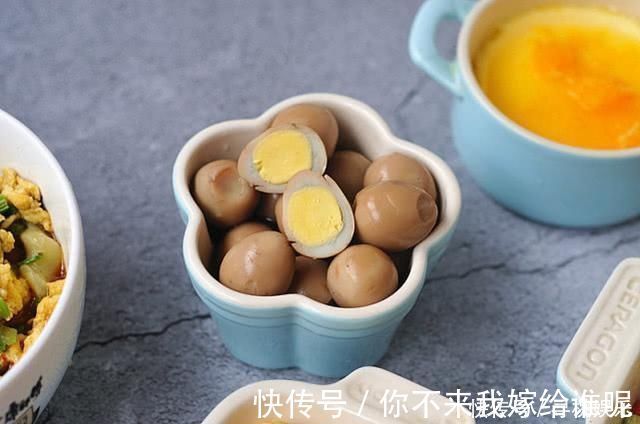 红枣|晒晒今天早餐，5道硬菜，网友如此吃法，看着就流口水