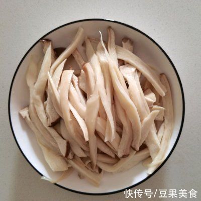 米饭|原来凉拌杏鲍菇 绝绝子！才是真正的米饭杀手