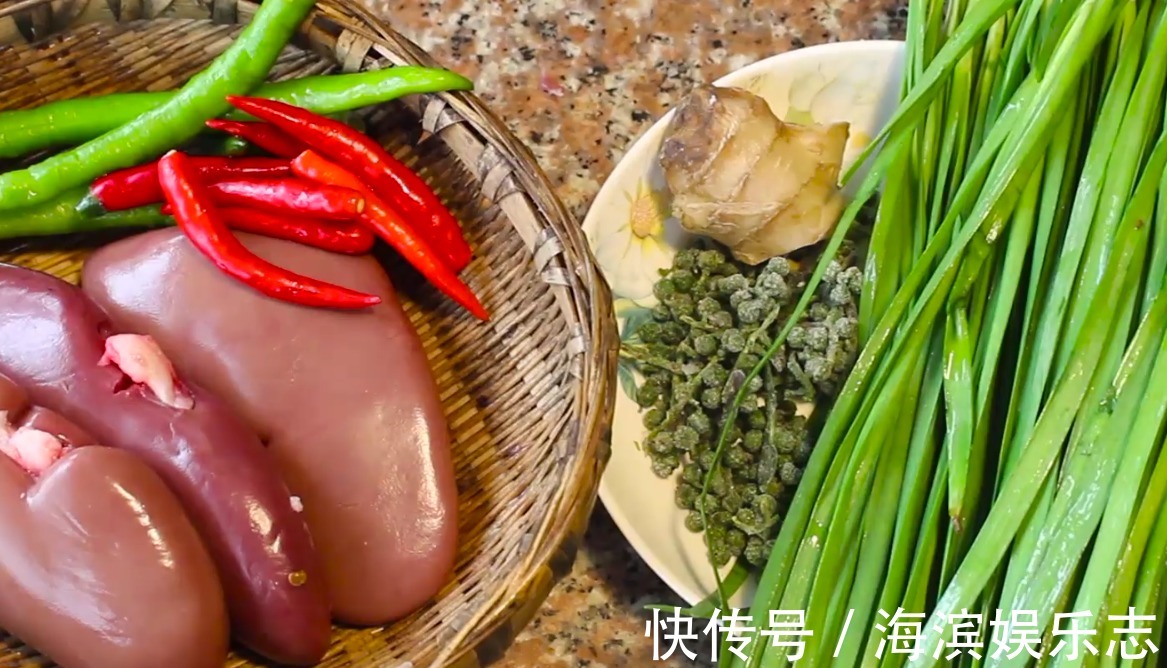 韭菜|腰花最好吃的做法，大把藤椒大把辣椒，美味过瘾又大补