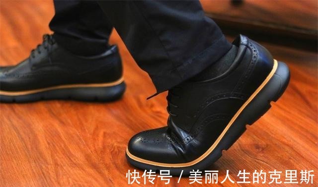 混搭 别不信,运动加商务跨界混搭的全场景鞋履来啦