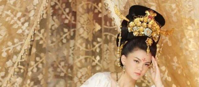 称帝|她比武则天称帝早37年,武则天都是学的她,她才是第一位女皇帝!