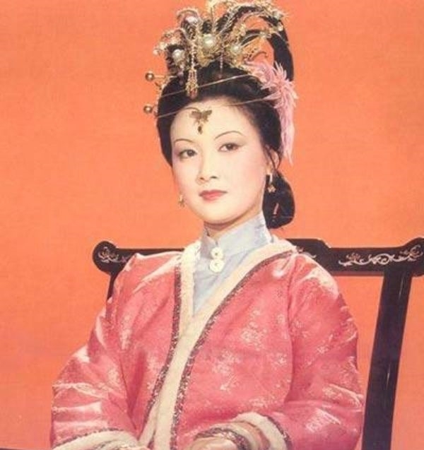 凤姐|《红楼梦》里,凤姐为什么没有改革意识?