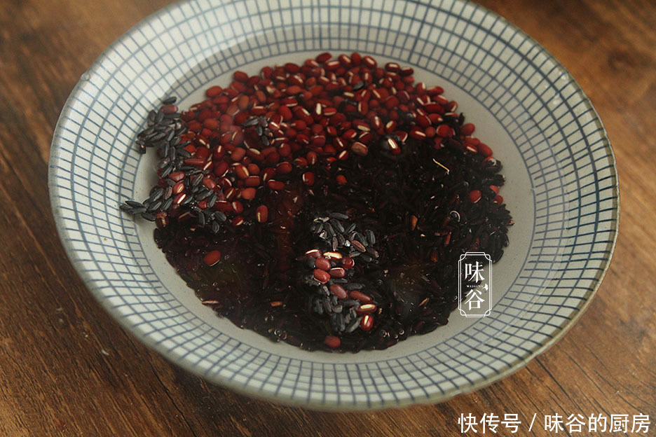 早餐|深秋,女人不懂吃这早餐真可惜,满满都是料,脸色红润气色好