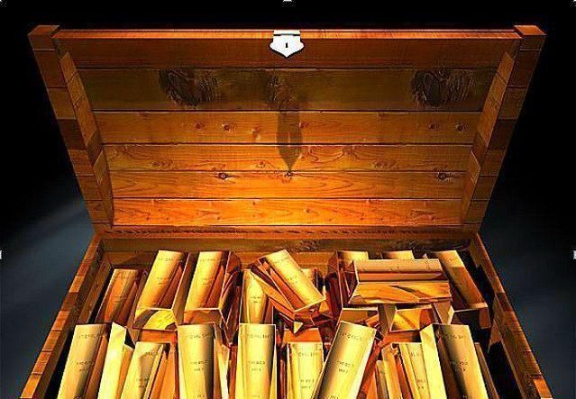 丈夫死前留下一藏宝箱,她用20年时间争得30亿,晚年捐24亿给国家