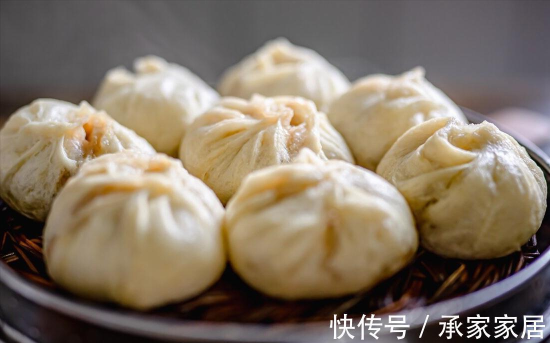 五香粉|蒸包子容易“死面”?奶奶教我3窍门,包子松软可口,出锅不回缩