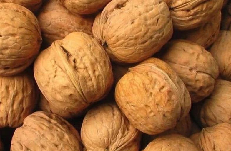 糖尿病|不想糖尿病缠身,3种“零食”多吃,平稳血糖,比打胰岛素强