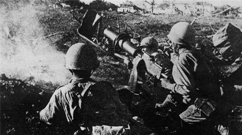 撒切尔|抗日老兵隐居美国38年,撒切尔夫人得知后亲自去道谢,发生了什么